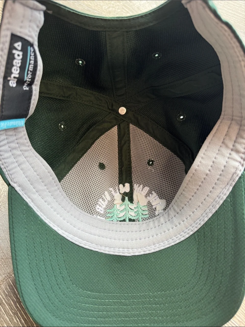 The Bay Golf Club Embroidered Green Baseball Cap 0640